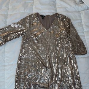 Alfani size 14 velvet and sequin shift dress.